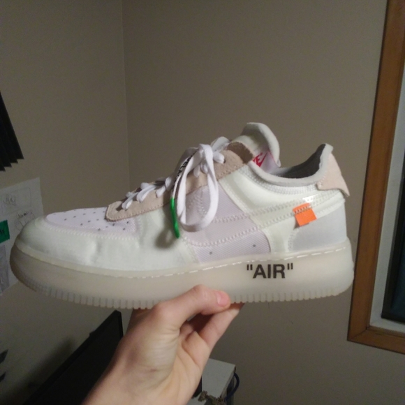 Off-White Air Force Ones "The 10" size 9.5 - Picture 8 of 8